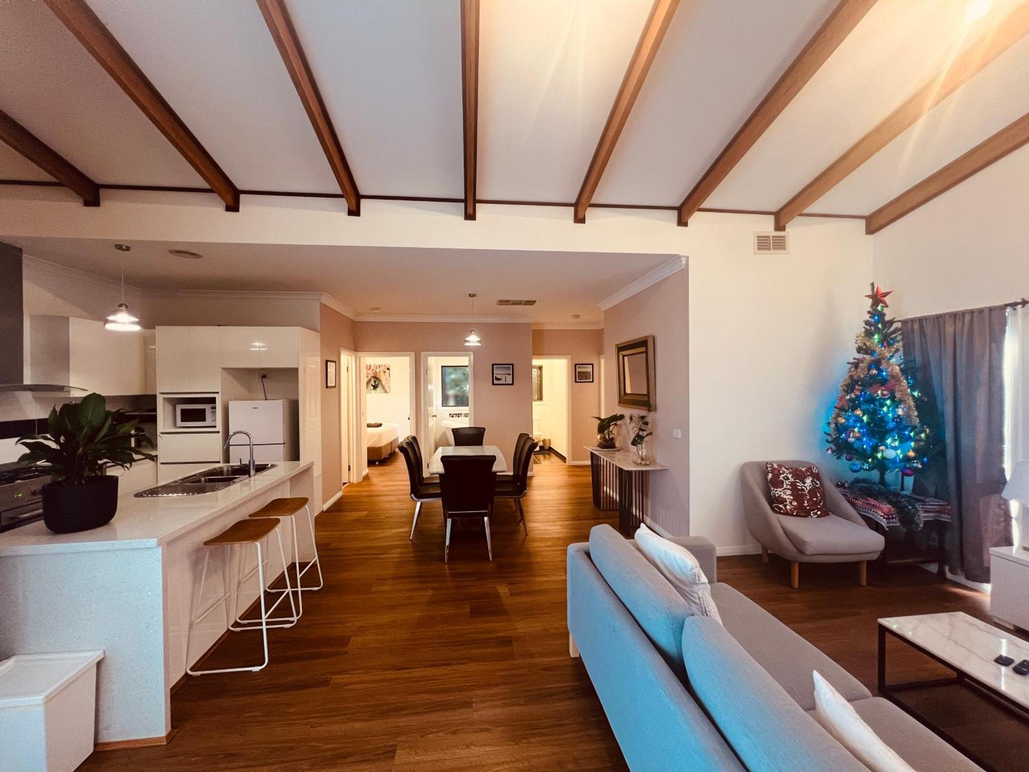 Cosy 4Br Home 15 Minutes Away From Melbourne Airport St Albans Exterior foto