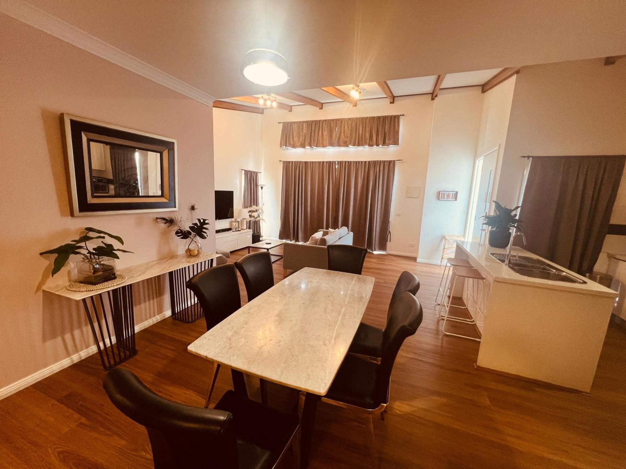 Cosy 4Br Home 15 Minutes Away From Melbourne Airport St Albans Exterior foto