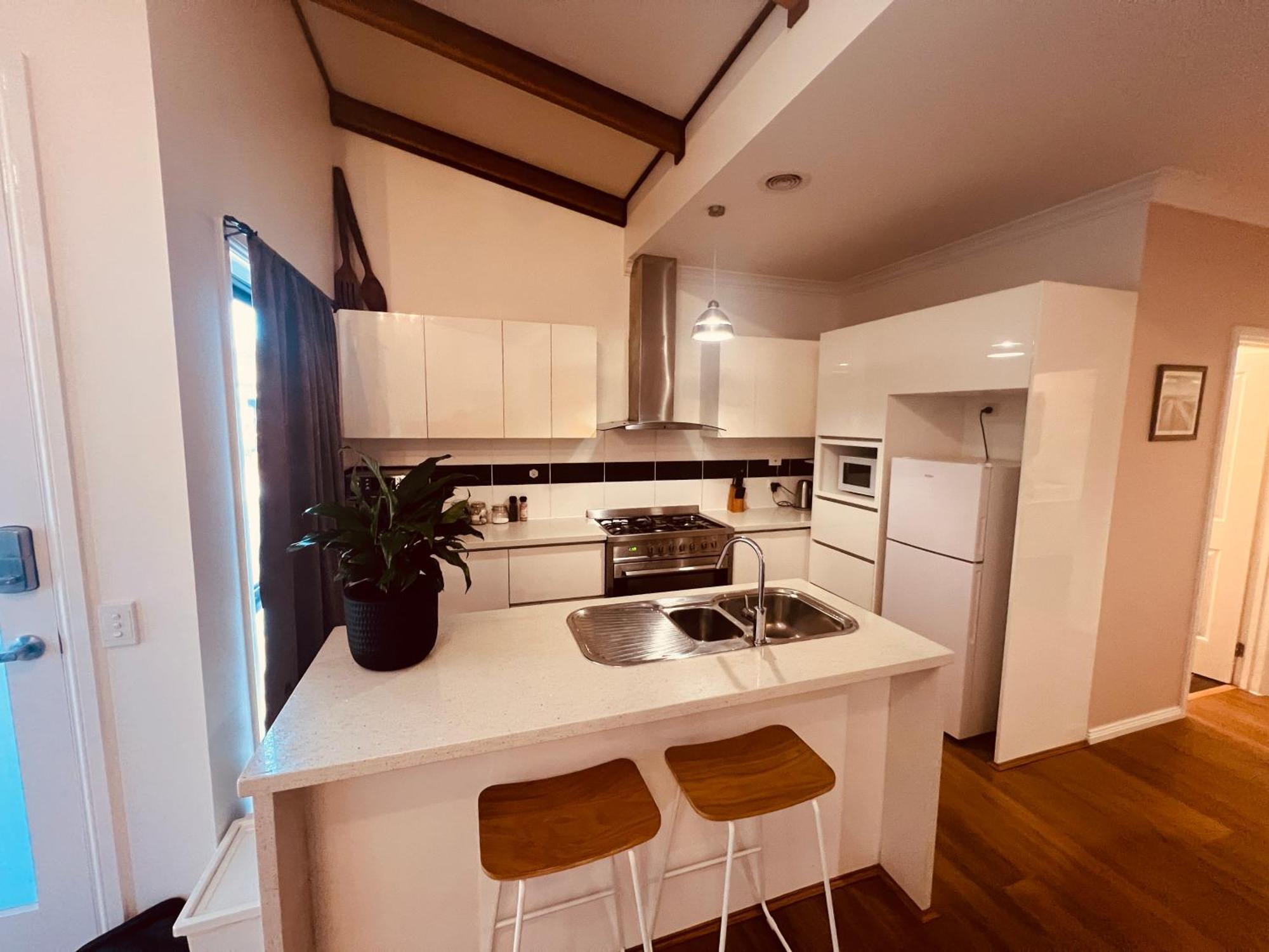 Cosy 4Br Home 15 Minutes Away From Melbourne Airport St Albans Exterior foto